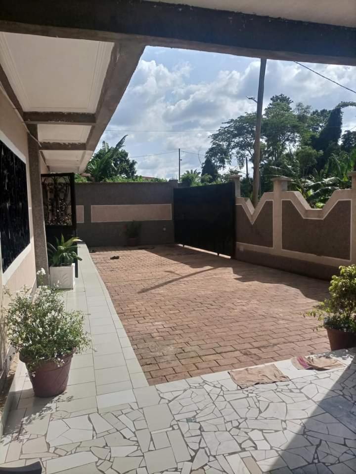 Residence Sh Yaounde Exterior photo